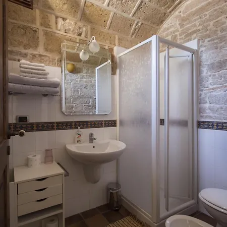 Masseria Citulo Il Pino Grande Farm stay Castel Del Monte (Apulia)