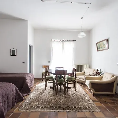 Masseria Citulo Il Pino Grande Farm stay *