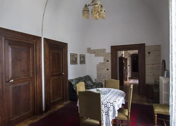 Masseria Citulo Il Pino Grande * カステル・デル・モンテ